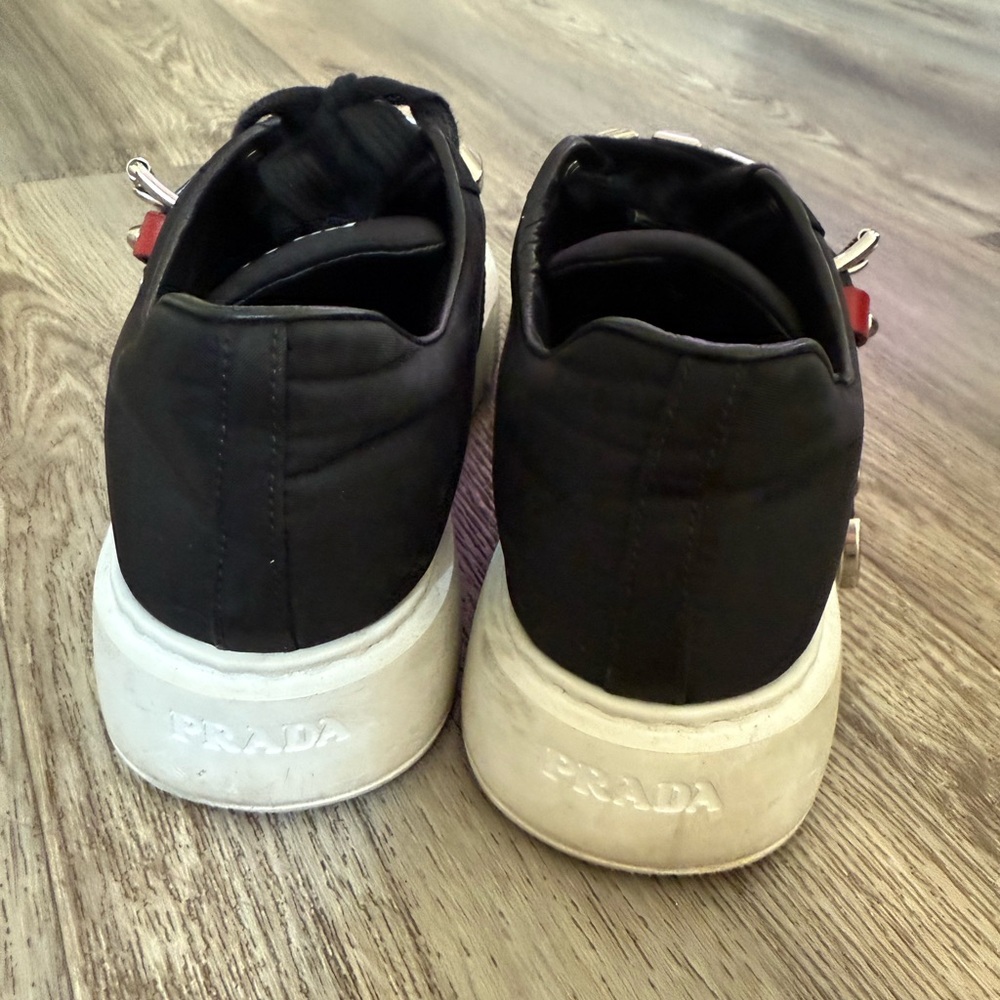 Prada women’s sneakers - Picture 2 of 9